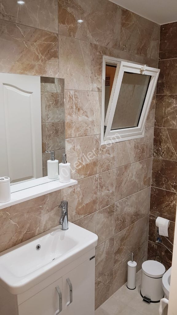 Flat To Rent in Doğanköy, Kyrenia