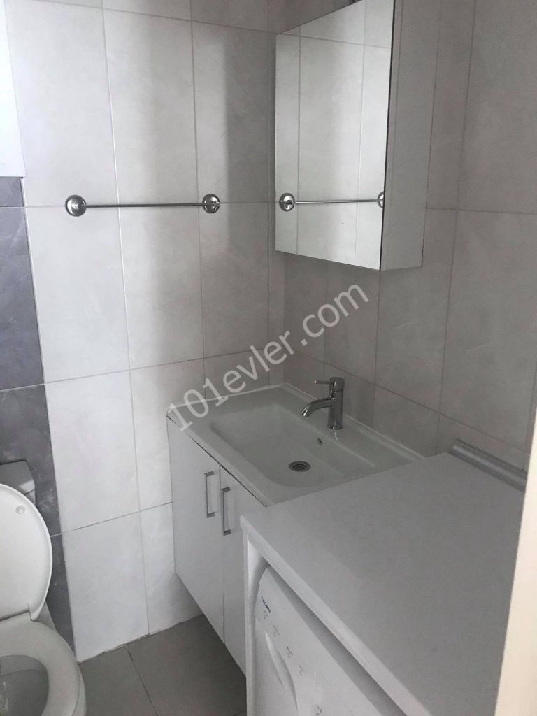 Girne Merkez 2+1  Kiralık Daire 2800 TL