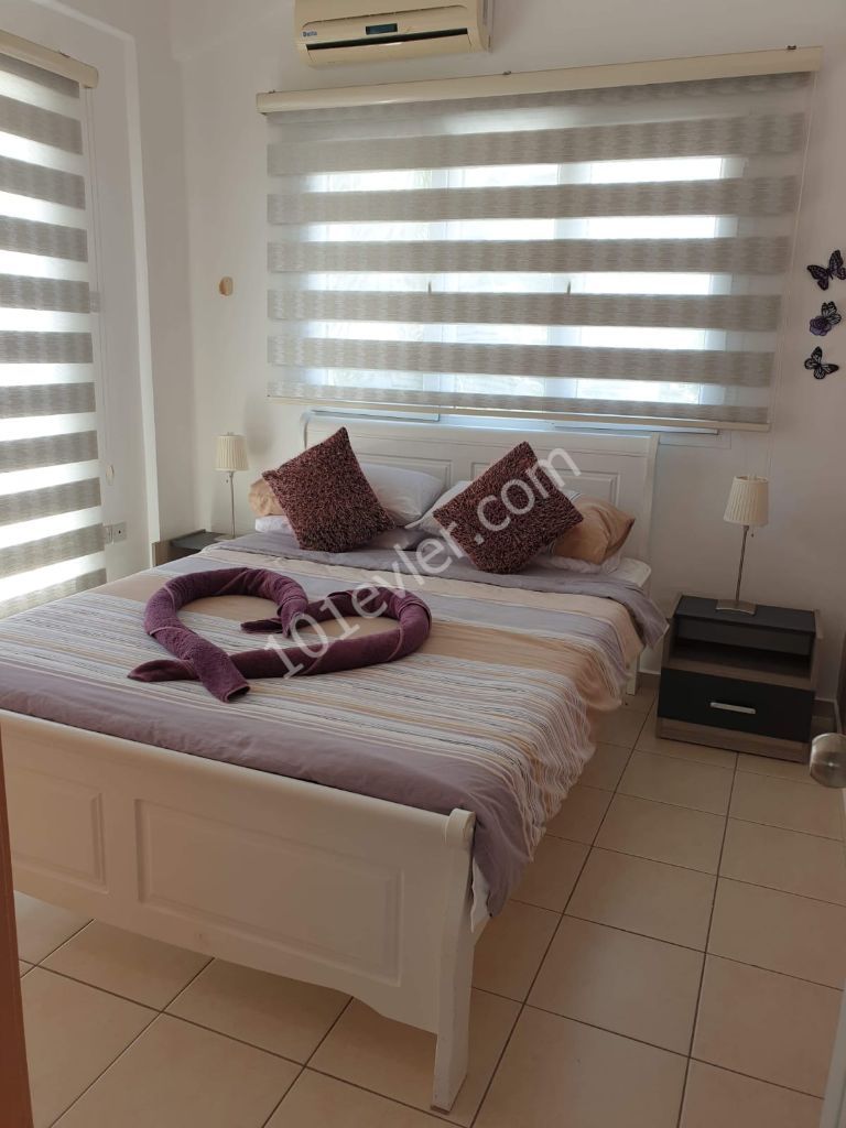 Girne Esentepe 3+1 Kiralık Villa 600 STG