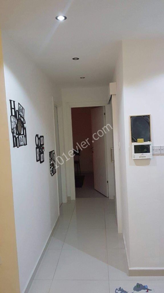 Girne Merkezde 2+1 Kiralık Daire 3000 TL