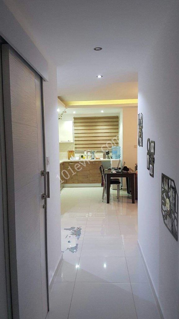 Girne Merkezde 2+1 Kiralık Daire 3000 TL