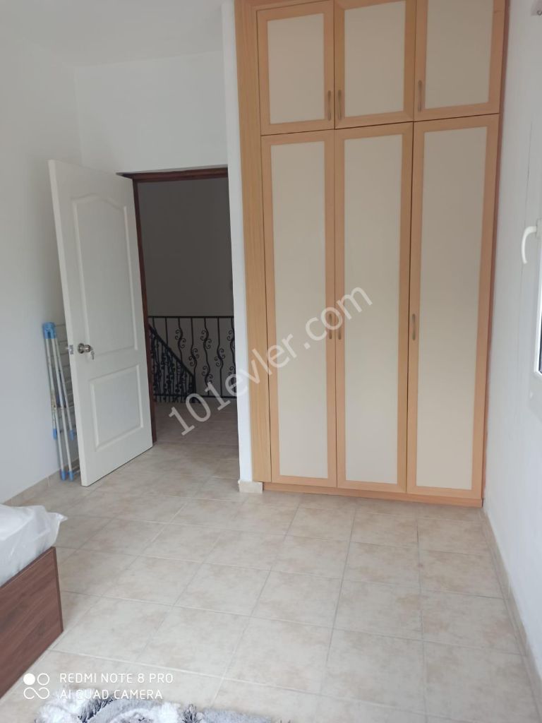 Girne Karaoğlanoğlu 3+1 Kiralık Villa 500 STG