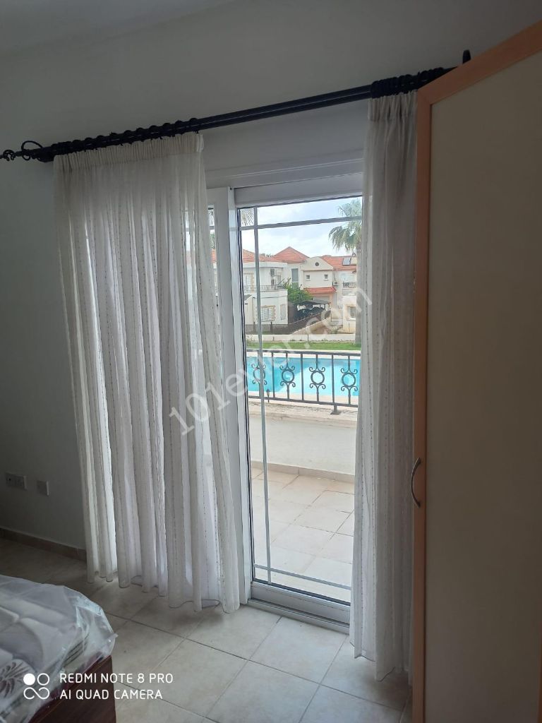 Girne Karaoğlanoğlu 3+1 Kiralık Villa 500 STG