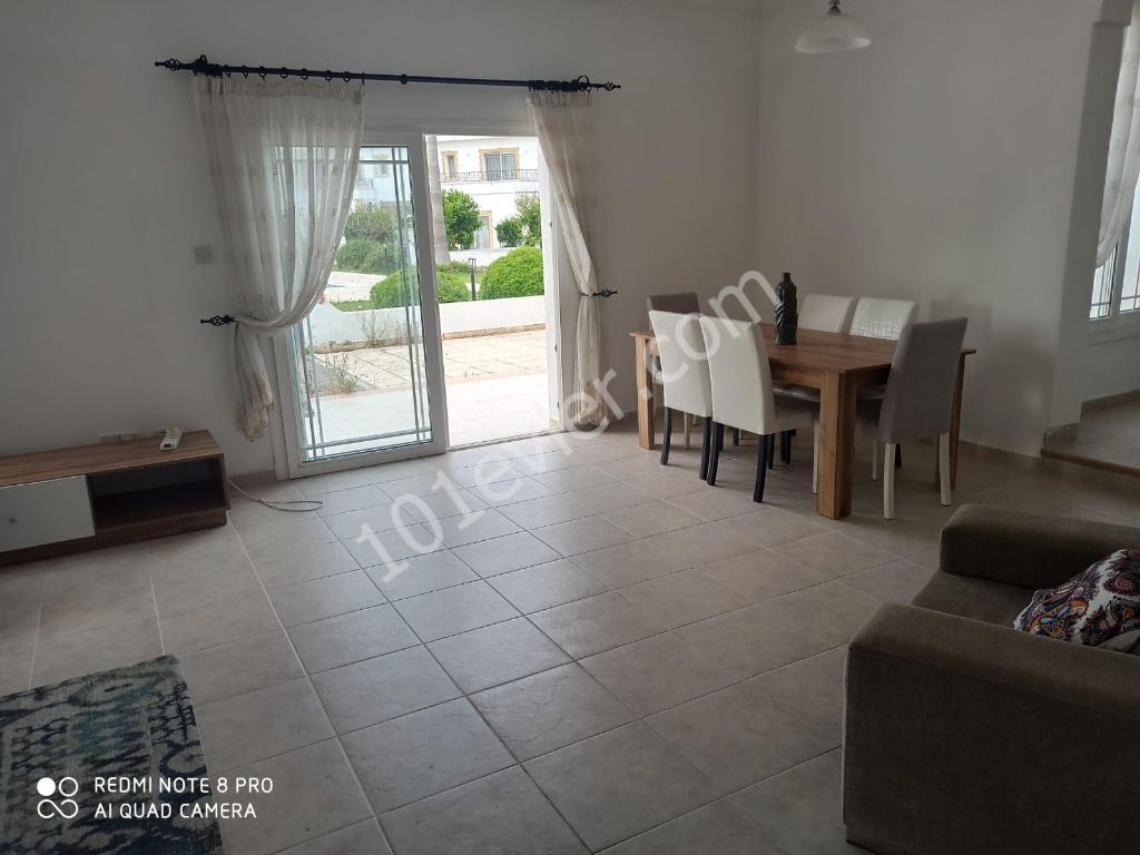 Girne Karaoğlanoğlu 3+1 Kiralık Villa 500 STG