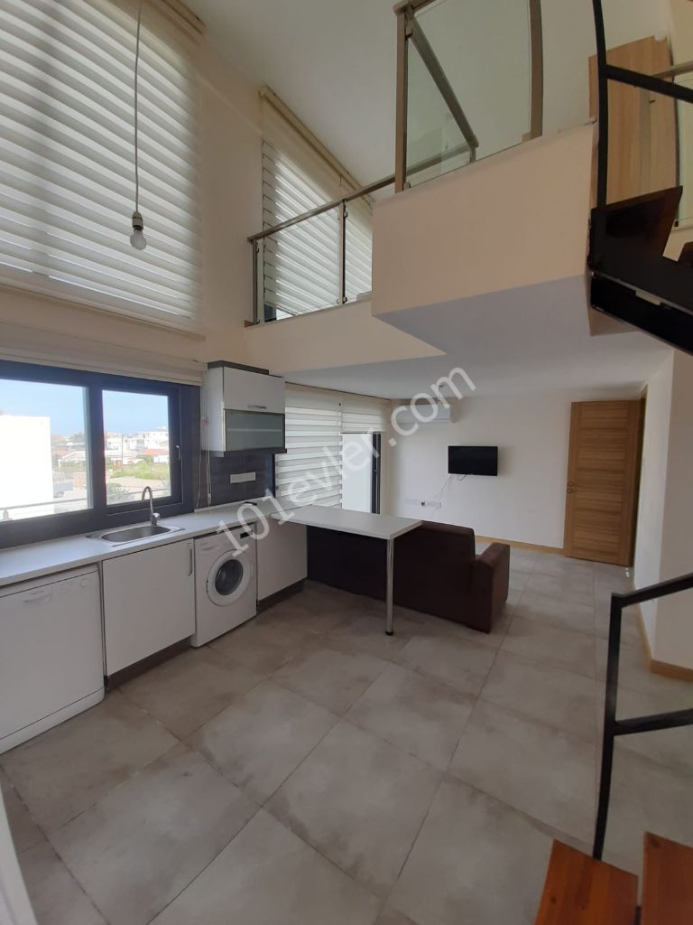 Flat To Rent in Alsancak, Kyrenia