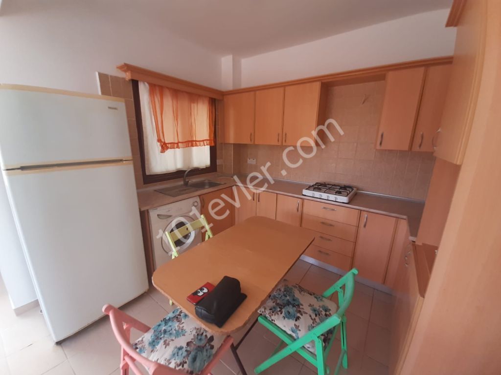 Girne Doğanköy Bölgesinde 1+1 Kiralık Daire 1900 TL