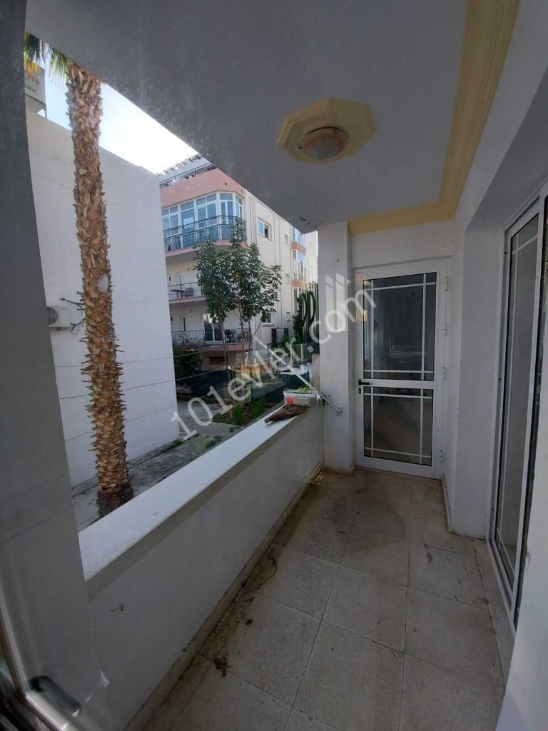 Flat To Rent in Girne Merkez, Kyrenia