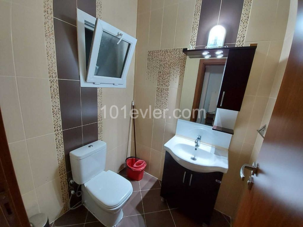 Flat To Rent in Girne Merkez, Kyrenia