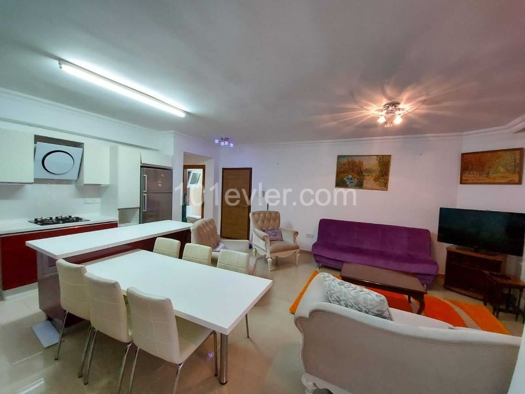 Flat To Rent in Girne Merkez, Kyrenia