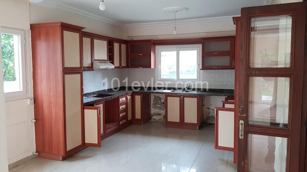 Villa To Rent in Lapta, Kyrenia