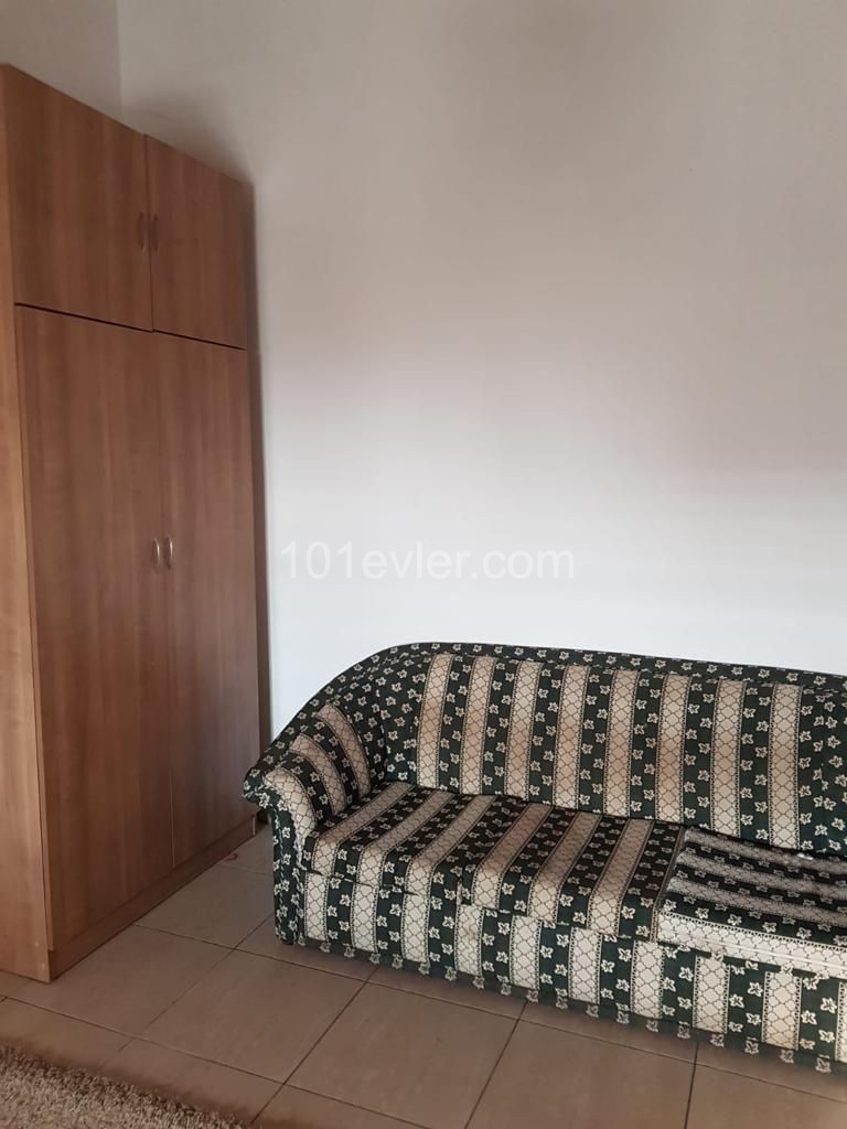 Flat To Rent in Kalkanlı, Guzelyurt