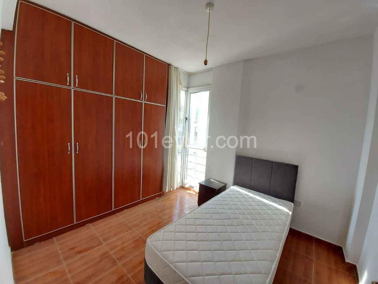 Flat To Rent in Girne Merkez, Kyrenia