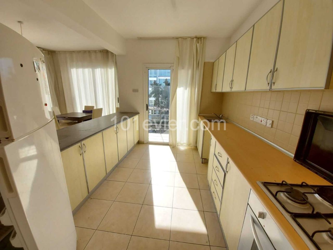 Flat To Rent in Girne Merkez, Kyrenia