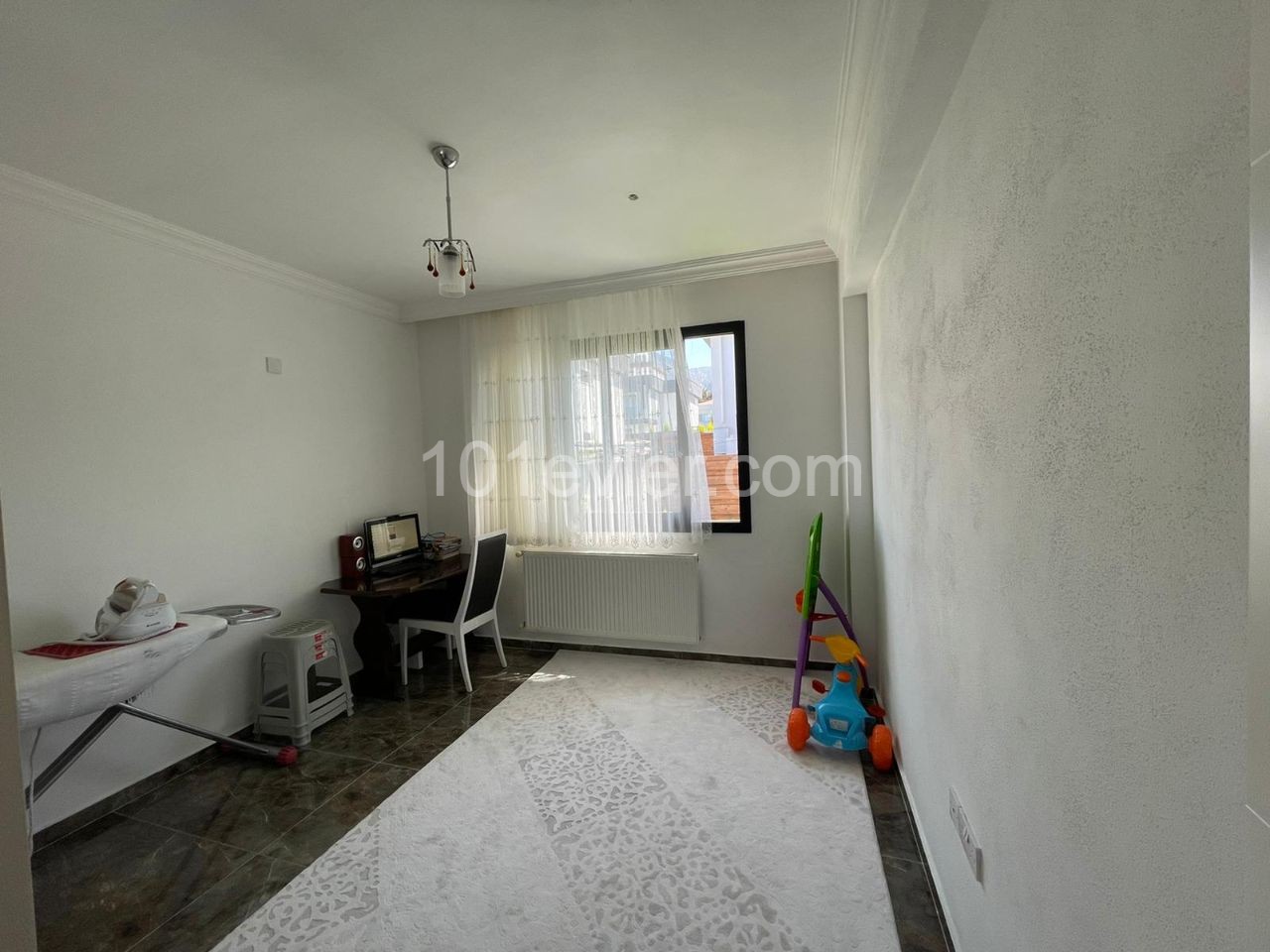 Girne Yeşiltepe 4+1 Satılık Villa