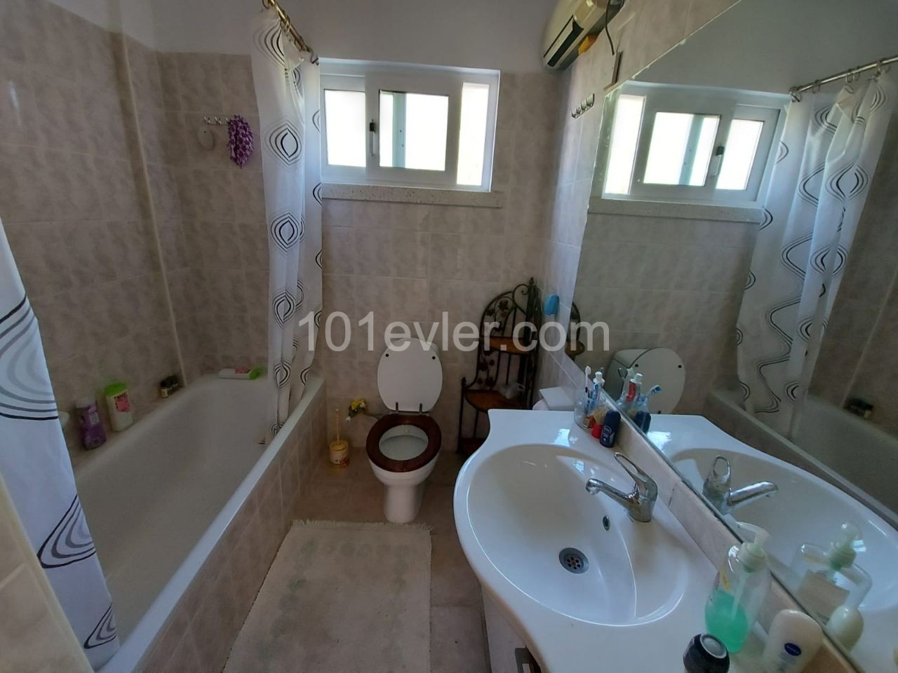 Girne Çatalköy 3+1 Kiralık Villa