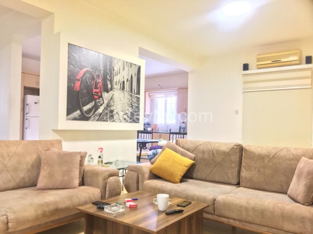 Girne Alsancak 3+1 Satılık Villa