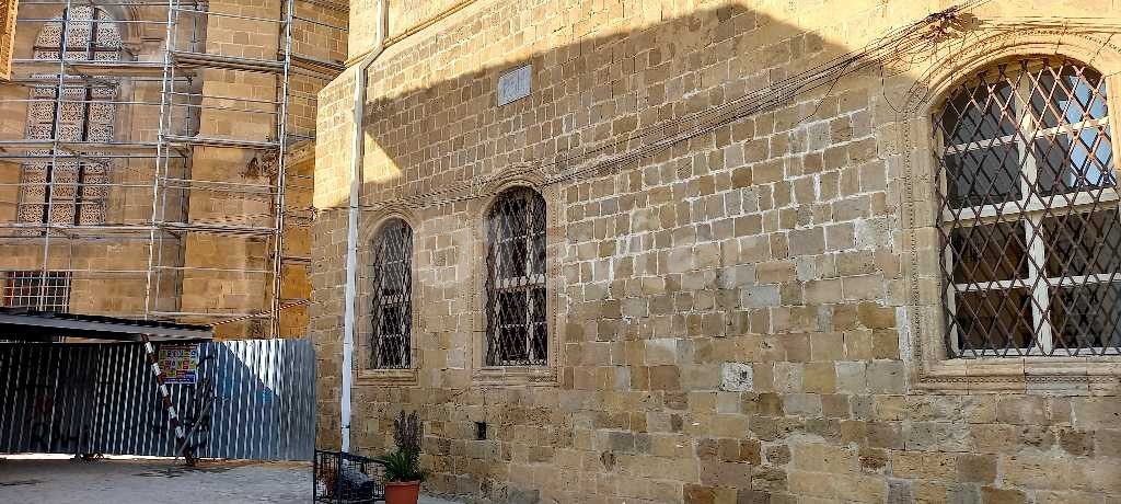 A PLACE FOR SALE WITHIN THE WALLS OF NICOSIA ! ** 