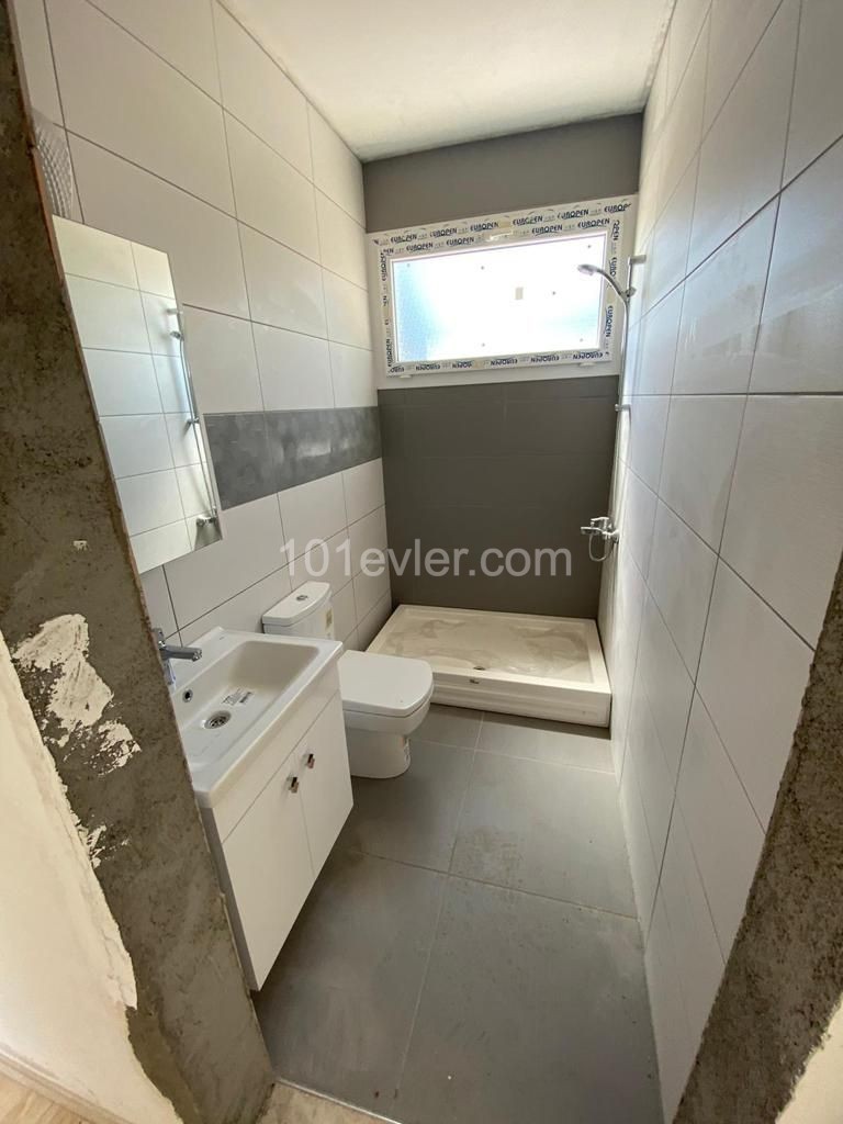 2+1 Penthouse Zu Verkaufen In Kyrenia Doganköy ** 