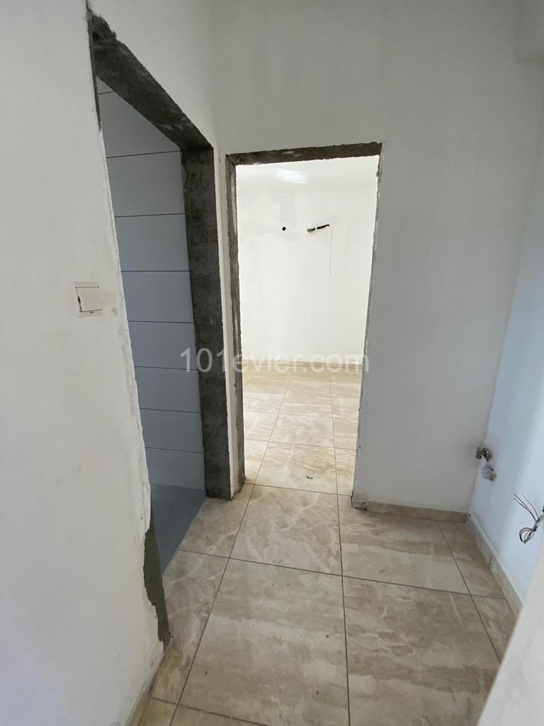 2+1 Penthouse Zu Verkaufen In Kyrenia Doganköy ** 