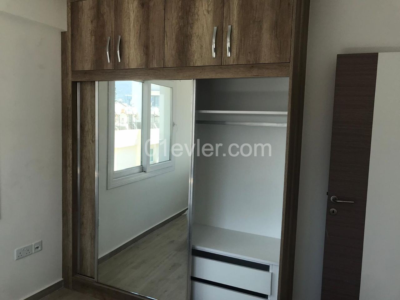 Flat To Rent in Girne Merkez, Kyrenia