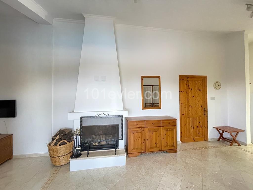 Girne Bellapais 2+1 Flat For Rent ** 