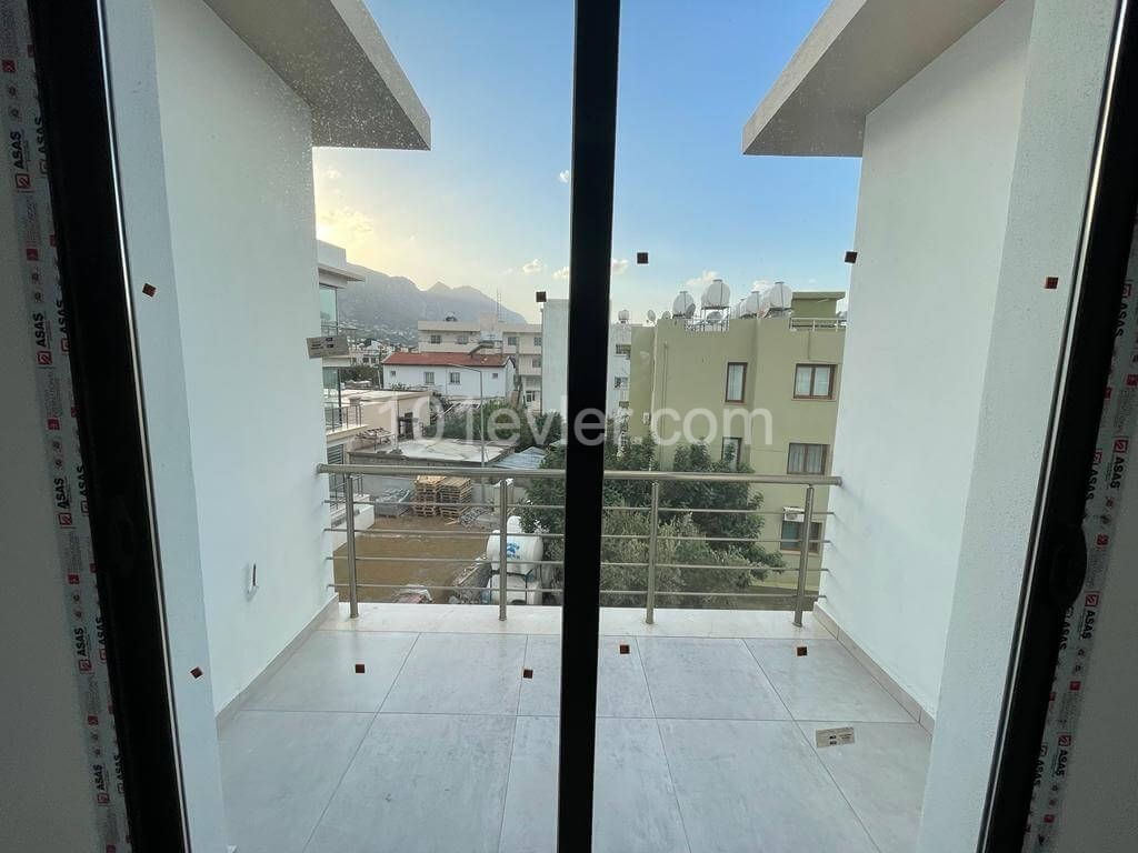 Girne Alsancak 2+1 Kiralık Daireler