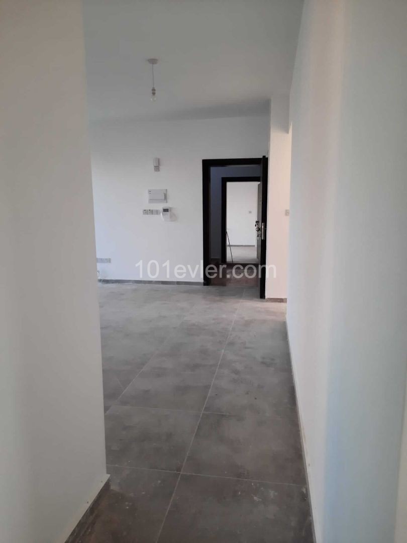 2+1 and 3+1 Flats for Sale in Nicosia Gçönyeli ** 