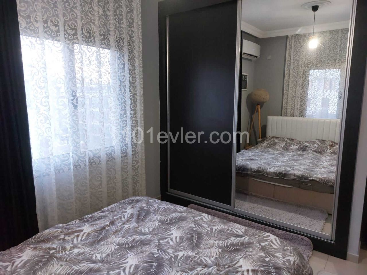 Girne Merkez 2+1 Eşyalı Satılık Daire