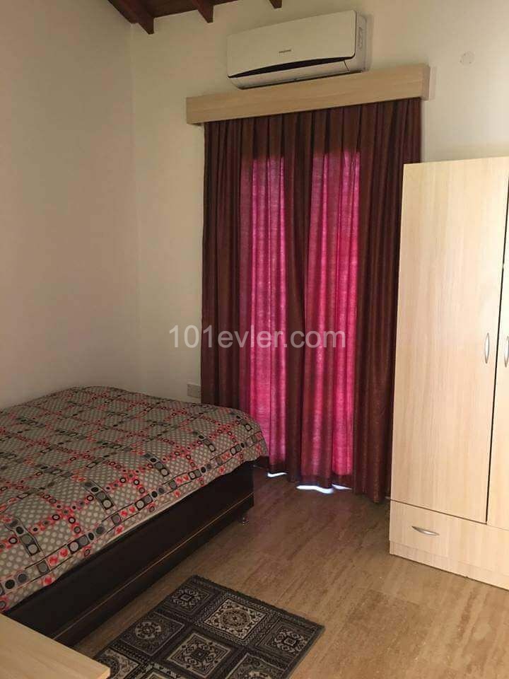 Girne Alsancak 3+1 Kiralık Villa