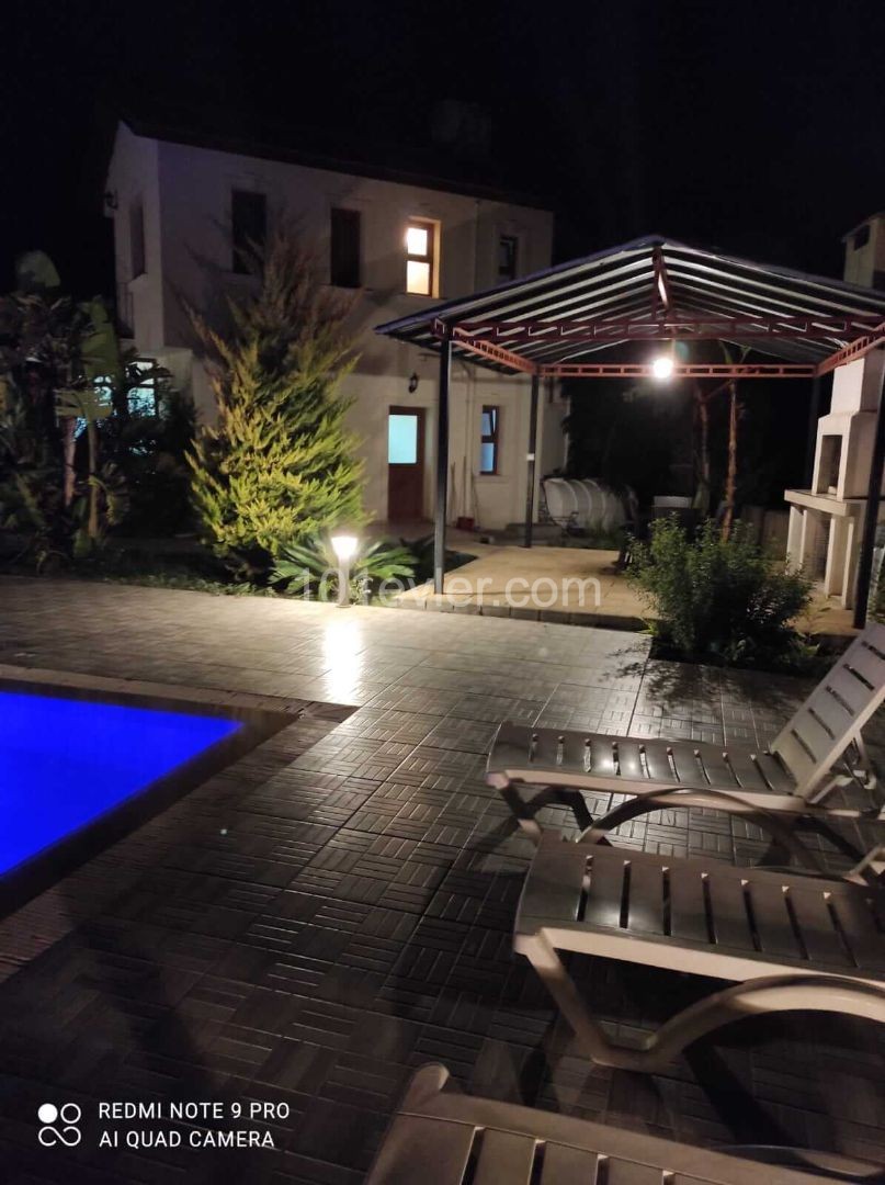 Kyrenia Alsancak 3+1 Villa For Rent ** 