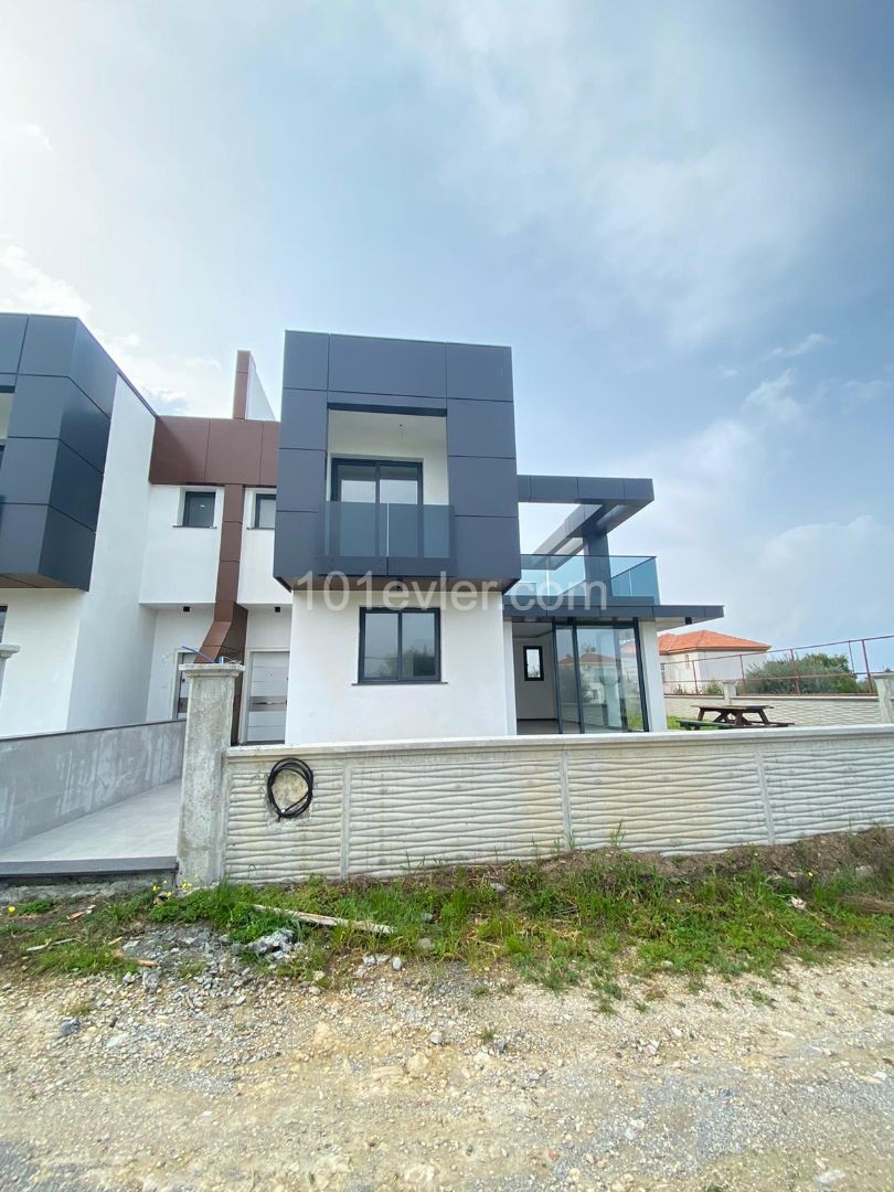 Girne Çatalköy 3+1 Satılık Villa