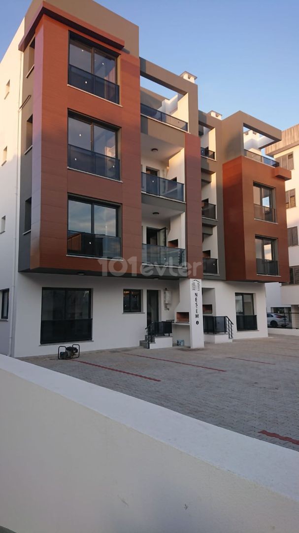 2+1 Penthouse Zu Verkaufen In Nikosia ** 