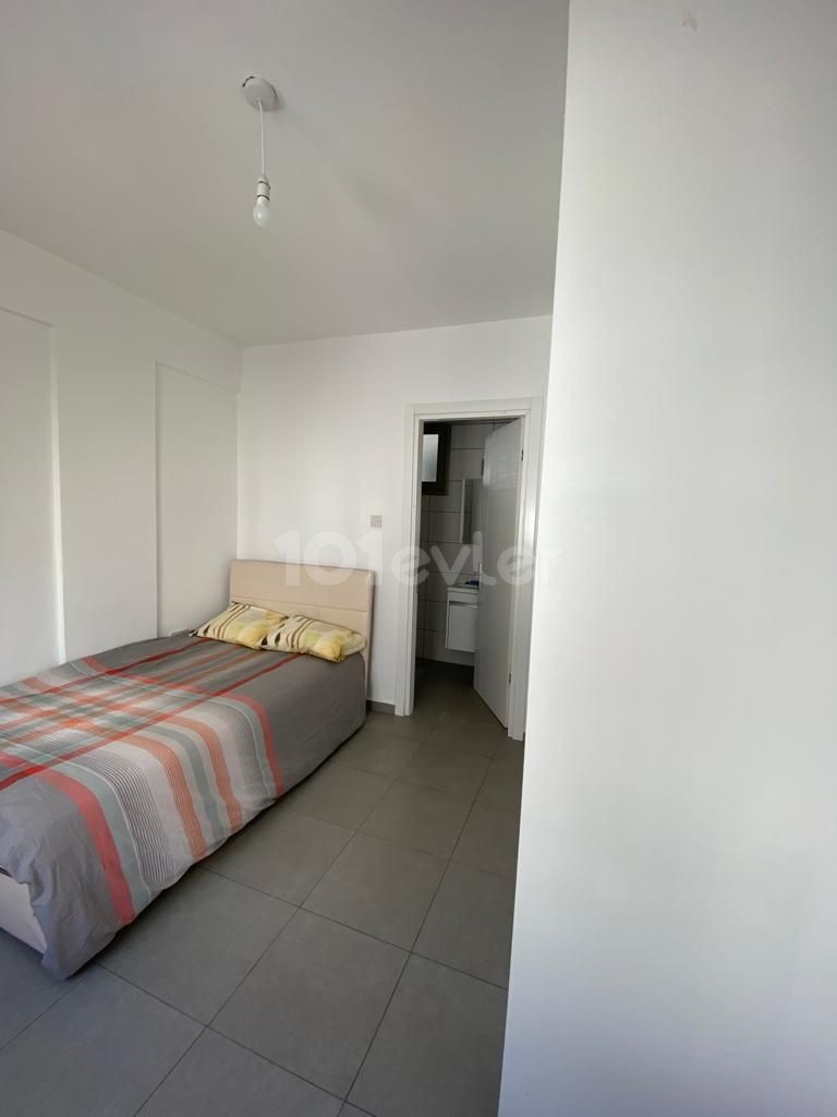 Kyrenia Chatalköy 3 + 1 Penthouse Zu Vermieten ** 