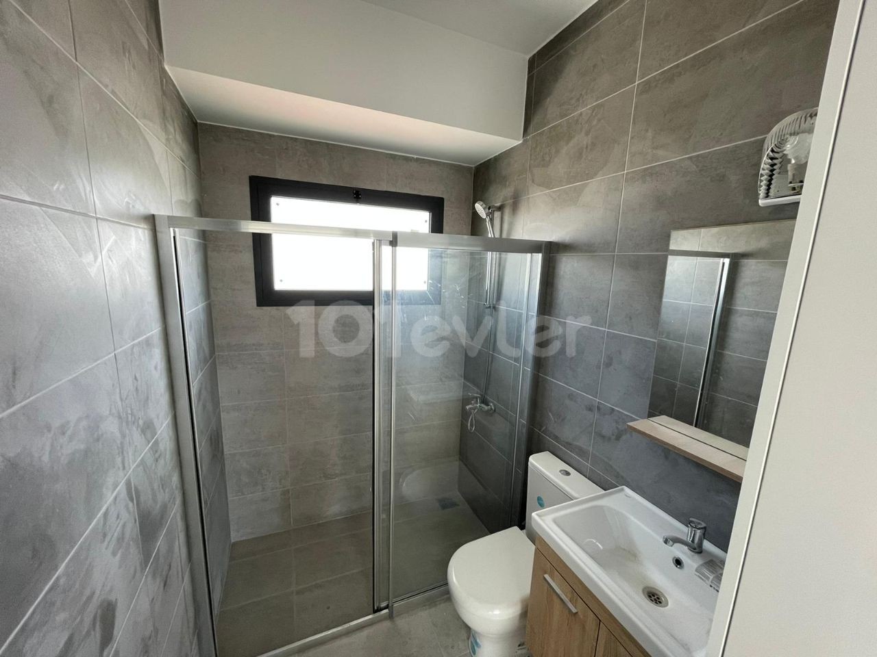 Nicosia Yenisehir 2+1 Apartment for Sale ** 