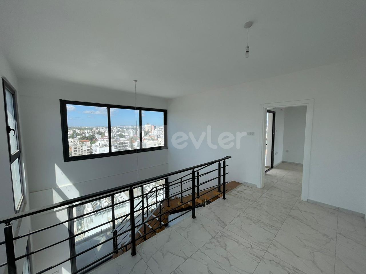 Nicosia Yenişehir Penthouse 3+1 Apartment for Sale ** 