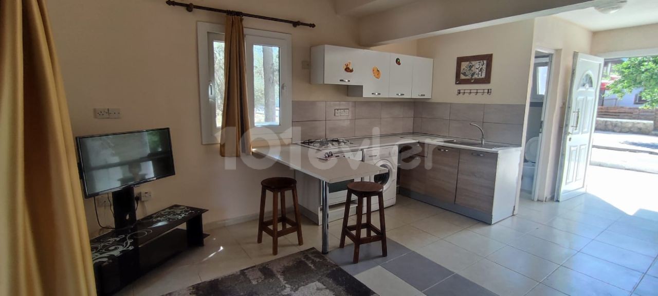 Kyrenia Karaoglanoglu 1 + 1 Apartment for Rent ** 