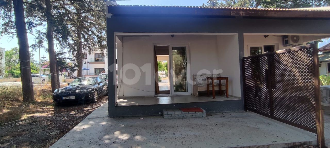 Kyrenia Karaoglanoglu 1 + 1 Apartment for Rent ** 