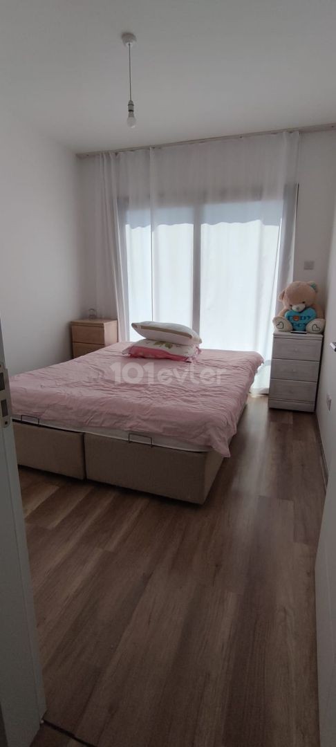 Kyrenia Zentrum 3 + 1 Wohnung Zu Verkaufen ** 