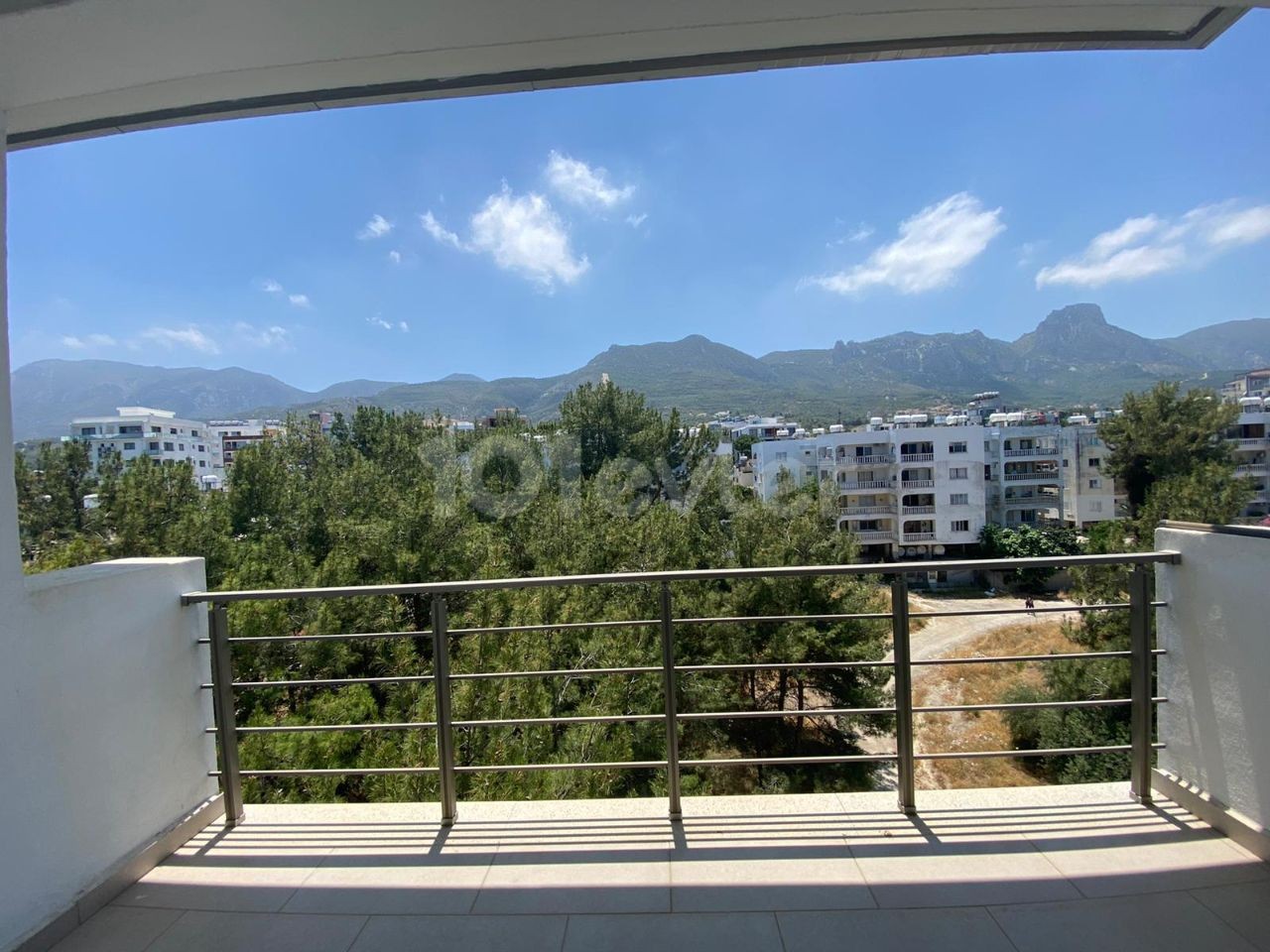 Girne Merkez 3+1 Satılık Penthouse