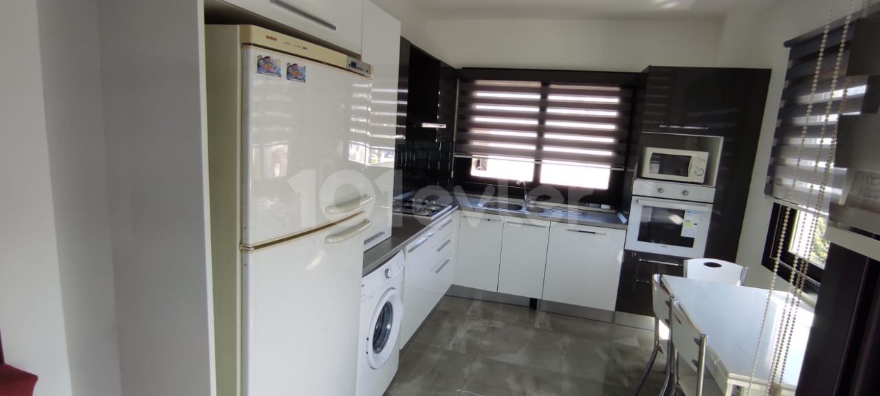 Kyrenia Central 2 + 1 Apartment for Rent ** 