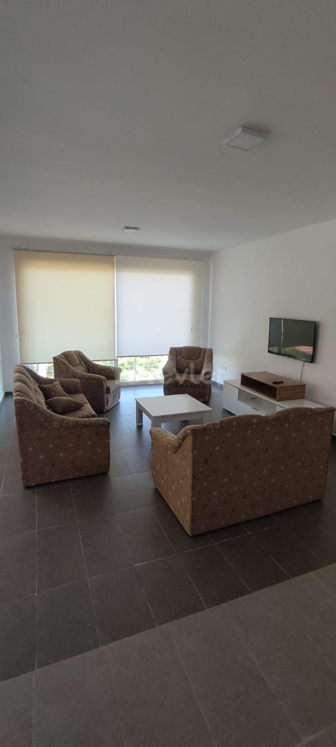 Kyrenia Alsancak 3 + 1 Apartment For Sale ** 