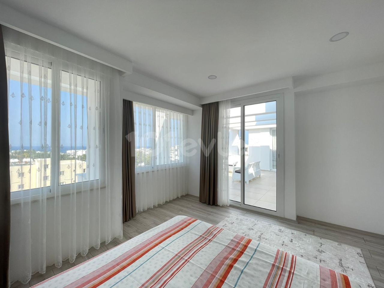 Kyrenia Central 3+1 Penthouse for Rent ** 