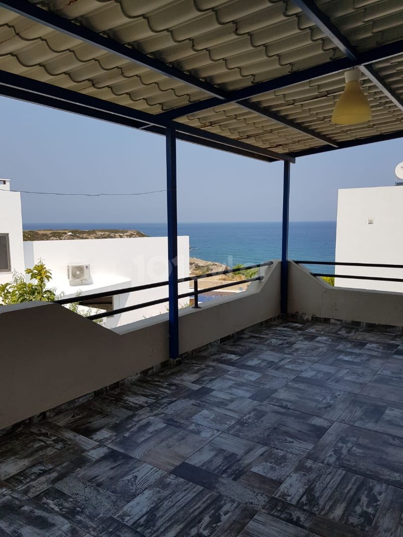 Kyrenia Esentepe 3 + 1 Villa for Rent ** 