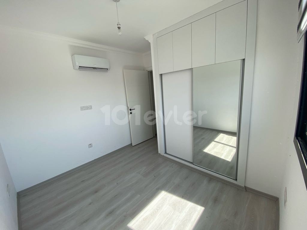 Lefkoşa Hamitköyde eşyalı 2+1 satılık daire