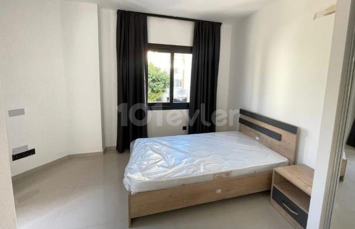 Kyrenia Center 2+1 Flat For Rent