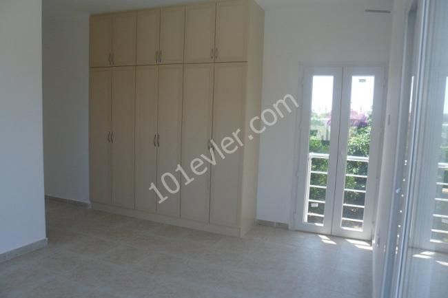 Villa For Sale in Yeşiltepe, Kyrenia