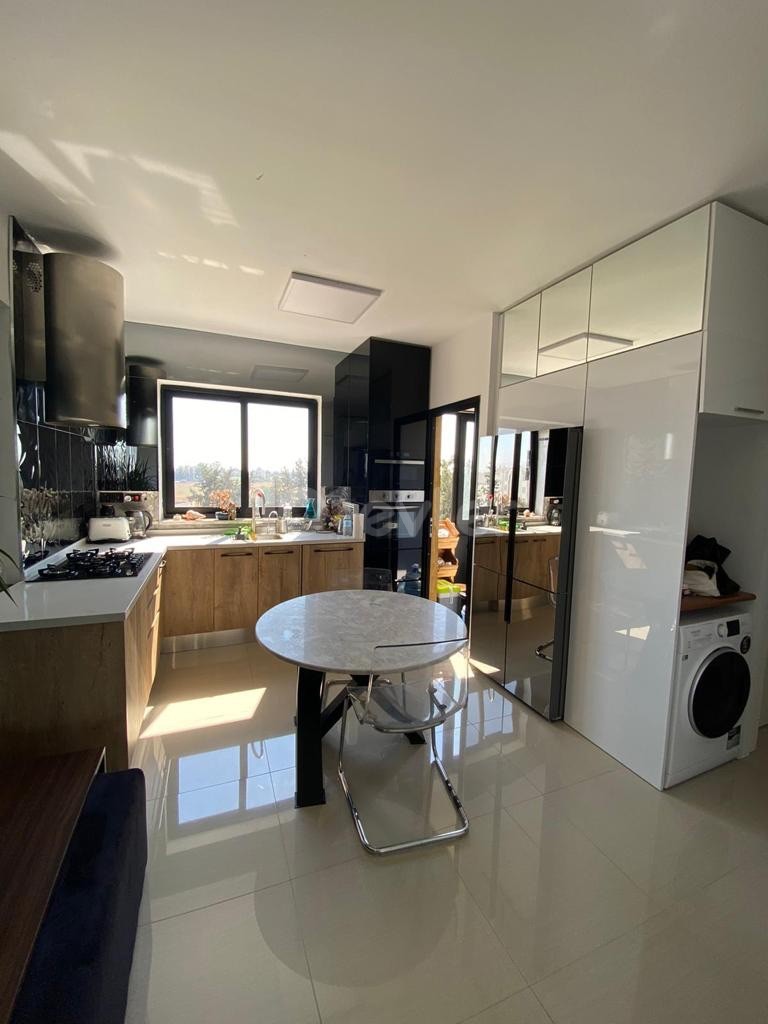 Flat To Rent in Küçük Kaymaklı, Nicosia