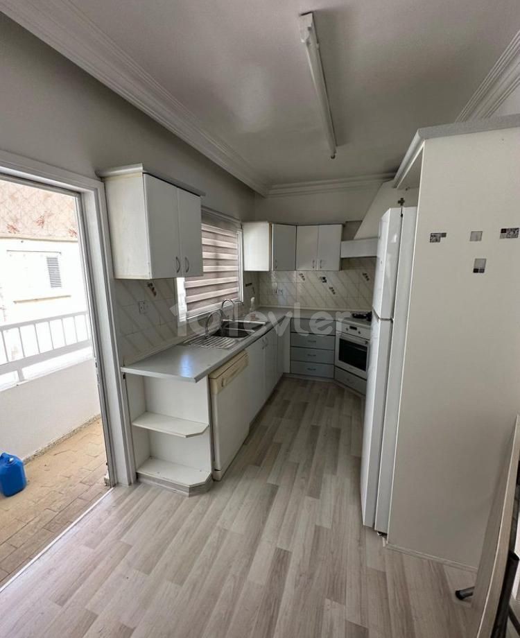 Flat To Rent in Metehan, Nicosia