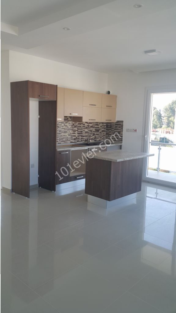 2+1 Wohnung zur Miete in Lefkoşa Küçük Kaymaklı