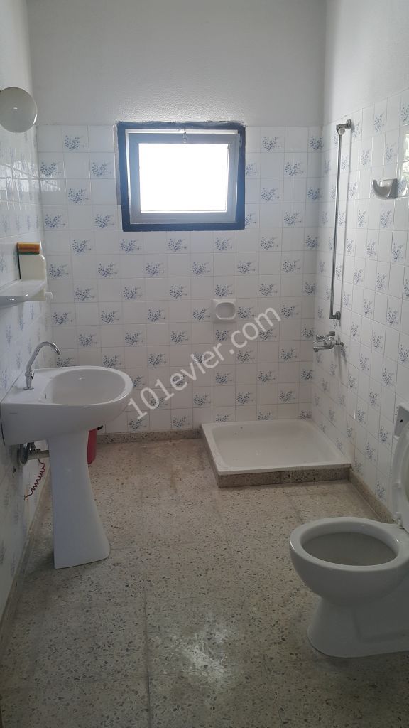 Gönyeli yenikentte kiralık depo